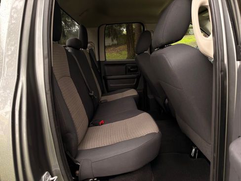 Used 2012 RAM 1500 Express image 28