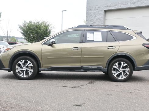 Used 2021 Subaru Outback Touring XT AWD/4WD image 6