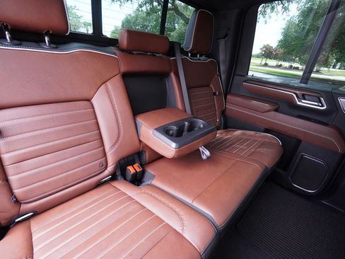 Used 2025 GMC Sierra 2500 Denali Ultimate AWD/4WD image 28