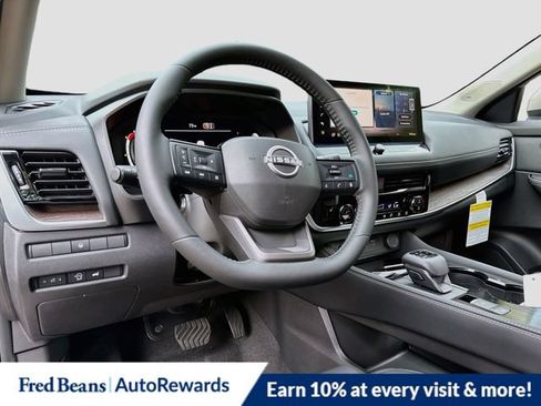 New 2026 Nissan Rogue Platinum AWD/4WD image 7