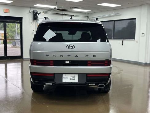 Certified 2025 Hyundai Santa Fe Calligraphy AWD/4WD image 6