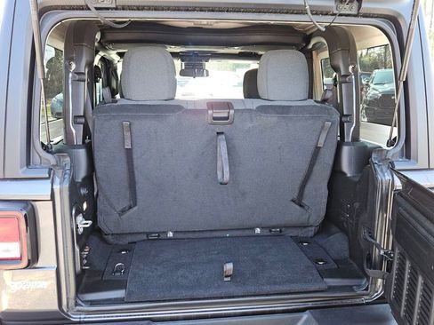 Used 2024 Jeep Wrangler Sport AWD/4WD image 12