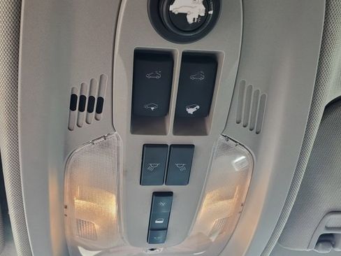 Used 2012 GMC Terrain SLT image 32