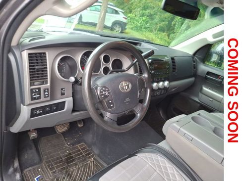 Used 2012 Toyota Tundra 4x4 Double Cab w/ Tow Pkg image 11