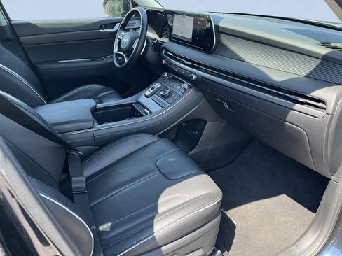 Used 2024 Hyundai Palisade Limited AWD/4WD image 25