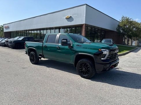 New 2026 Chevrolet Silverado 2500 LT w/ Trail Boss Package AWD/4WD image 5