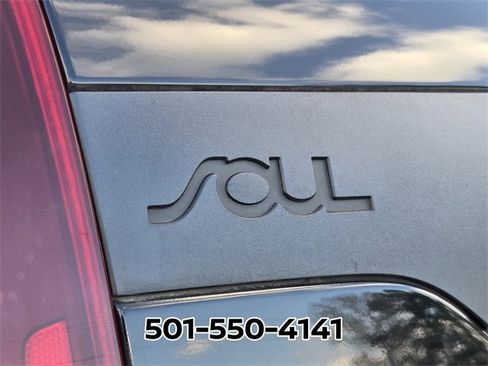 Used 2020 Kia Soul LX image 11