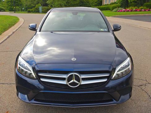 Used 2019 Mercedes-Benz C 300 4MATIC Sedan image 4