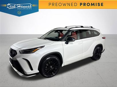 Used 2023 Toyota Highlander XSE