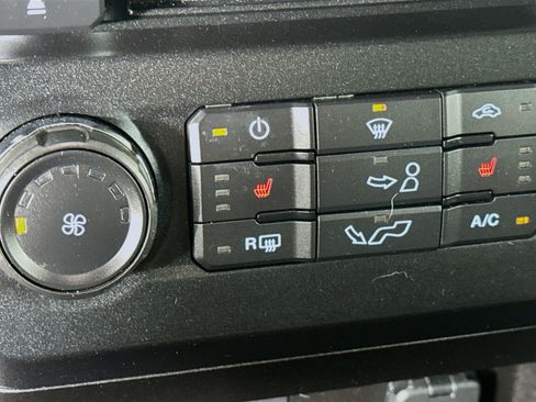 Used 2016 Ford F150 XLT w/ Equipment Group 302A Luxury image 20