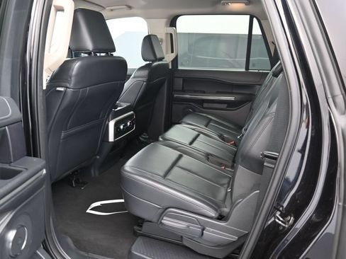 Used 2024 Ford Expedition Max XLT AWD/4WD image 17
