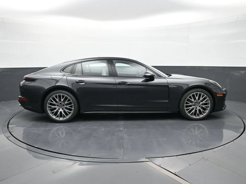 Certified 2026 Porsche Panamera 4 AWD/4WD image 25