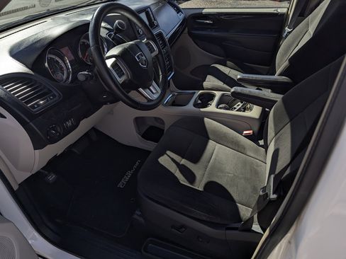 Used 2012 Dodge Grand Caravan Crew w/ Crew Value Pkg image 11