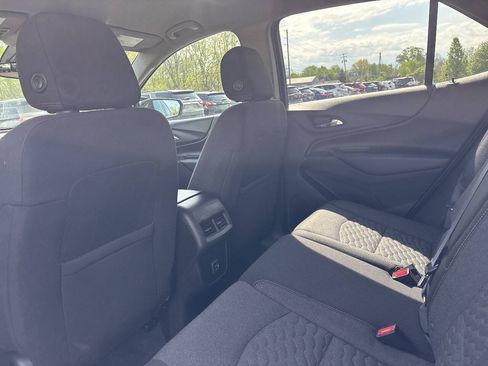 Used 2021 Chevrolet Equinox LT FWD image 15