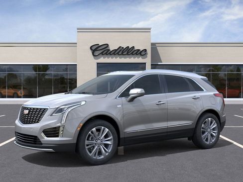 New 2025 Cadillac XT5 Premium Luxury image 2