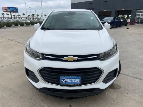 Used 2021 Chevrolet Trax LS w/ Tint and Cruise Package FWD image 2