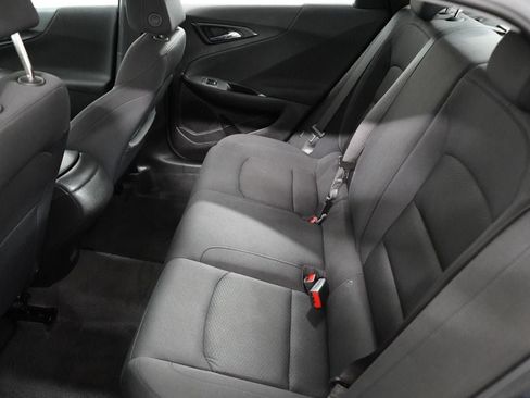 Used 2025 Chevrolet Malibu RS FWD image 19