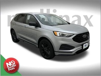 New 2024 Ford Edge SE w/ Black Appearance Package