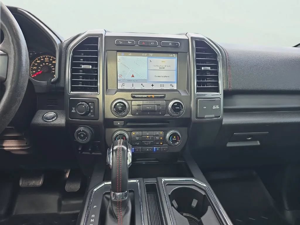 Used 2018 Ford F150 Lariat w/ Equipment Group 502A Luxury AWD/4WD image 12