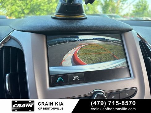 Used 2017 Chevrolet Cruze LS FWD image 13
