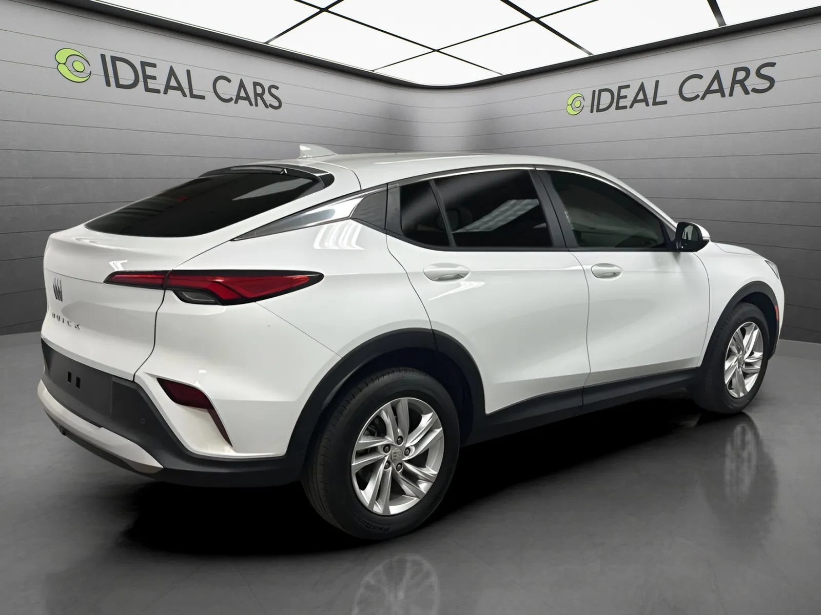 Used 2025 Buick Envista Preferred FWD image 5