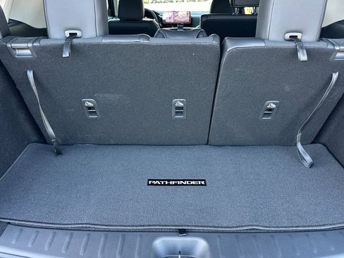 New 2026 Nissan Pathfinder SL AWD/4WD image 19