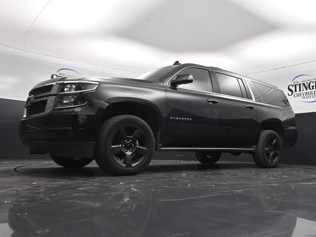 Used 2020 Chevrolet Suburban LT w/ LT Midnight Edition RWD image 28