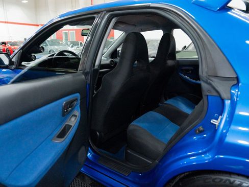 Used 2006 Subaru Impreza WRX STI w/ Popular Equipment Group 2A AWD/4WD image 28