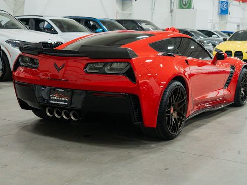 Used 2017 Chevrolet Corvette Z06 image 8
