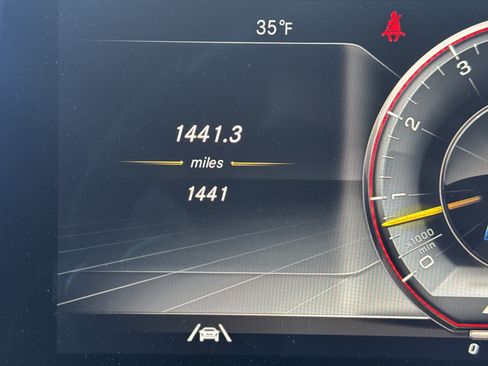 Used 2024 Mercedes-Benz G 63 AMG 4MATIC image 7