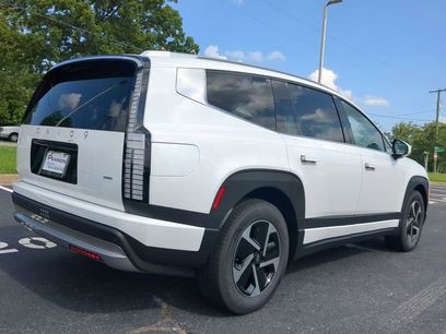 New 2026 Hyundai Ioniq 9 SE