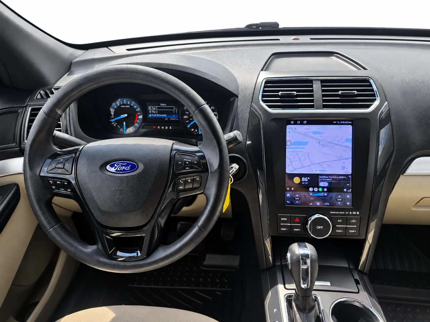 Used 2018 Ford Explorer FWD image 13
