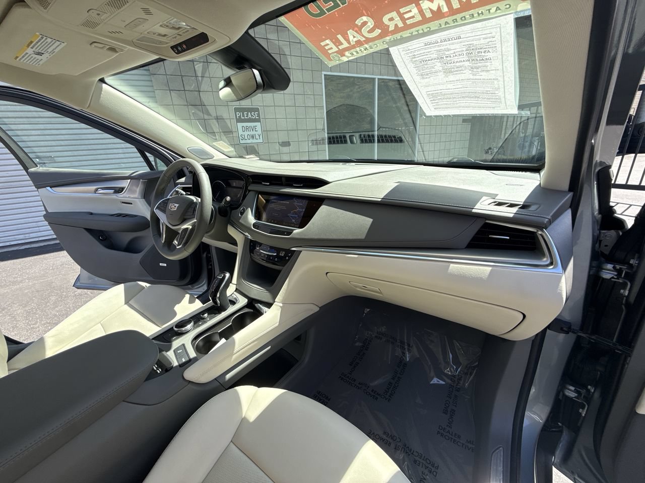 Certified 2024 Cadillac XT5 Premium Luxury w/ LPO, Premium Carpet Package FWD image 29