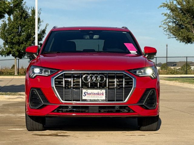 Used 2024 Audi Q3 2.0T Premium AWD/4WD image 5