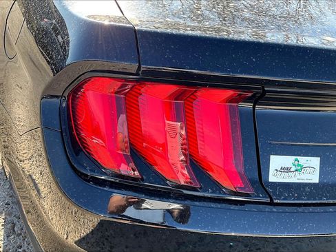 Used 2023 Ford Mustang Convertible w/ Equipment Group 101A RWD image 27