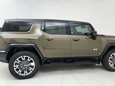 Used 2025 GMC Hummer EV 2X w/ LPO, Cargo Utility Package image 6