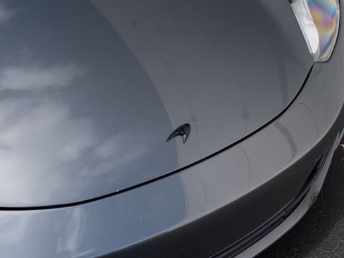 Used 2012 McLaren MP4-12C Coupe RWD image 12