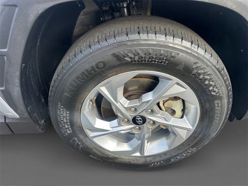 Used 2024 Hyundai Tucson SEL image 16