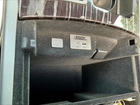 Used 2021 Cadillac Escalade Sport w/ Driver Assist Tech Package AWD/4WD image 18