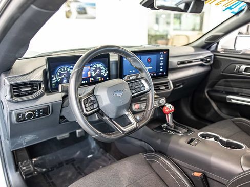 Used 2024 Ford Mustang GT RWD image 18