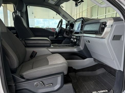 Used 2021 Ford F150 XLT w/ Equipment Group 302A High AWD/4WD image 8