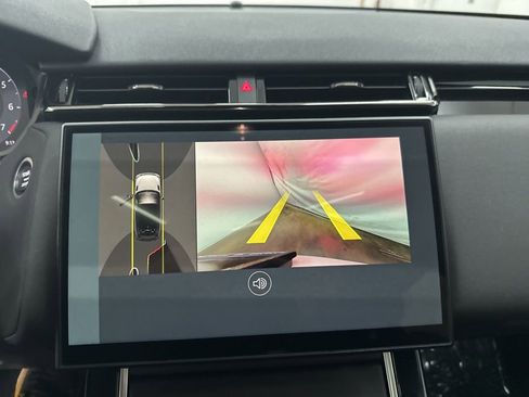 Used 2024 Land Rover Range Rover Velar Dynamic SE image 17