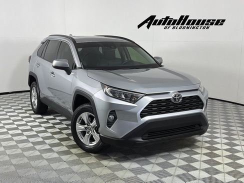 Used 2021 Toyota RAV4 XLE w/ Convenience Package AWD/4WD image 1