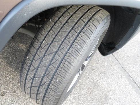 Used 2018 Jeep Grand Cherokee Limited w/ Trailer Tow Group IV image 3