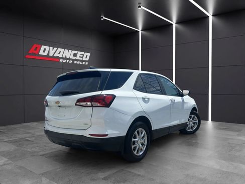 Used 2022 Chevrolet Equinox LS w/ LS Convenience Package AWD/4WD image 6