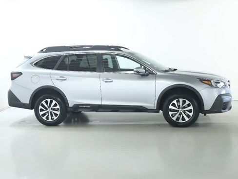 Certified 2021 Subaru Outback Premium w/ Popular Package #1 AWD/4WD image 11