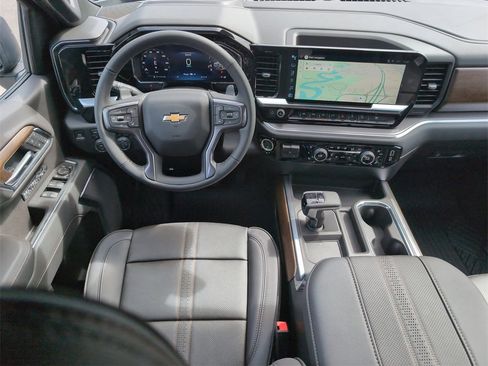 New 2026 Chevrolet Silverado 1500 High Country w/ LPO, Dark Essentials Package image 26