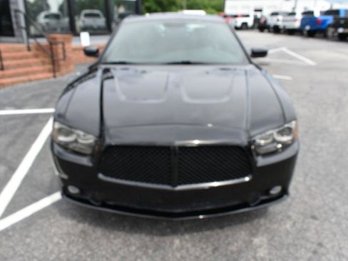 Used 2014 Dodge Charger R/T RWD image 3