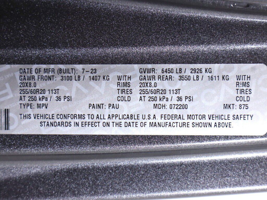 Used 2024 Jeep Wrangler Unlimited w/ Convenience Group AWD/4WD image 50