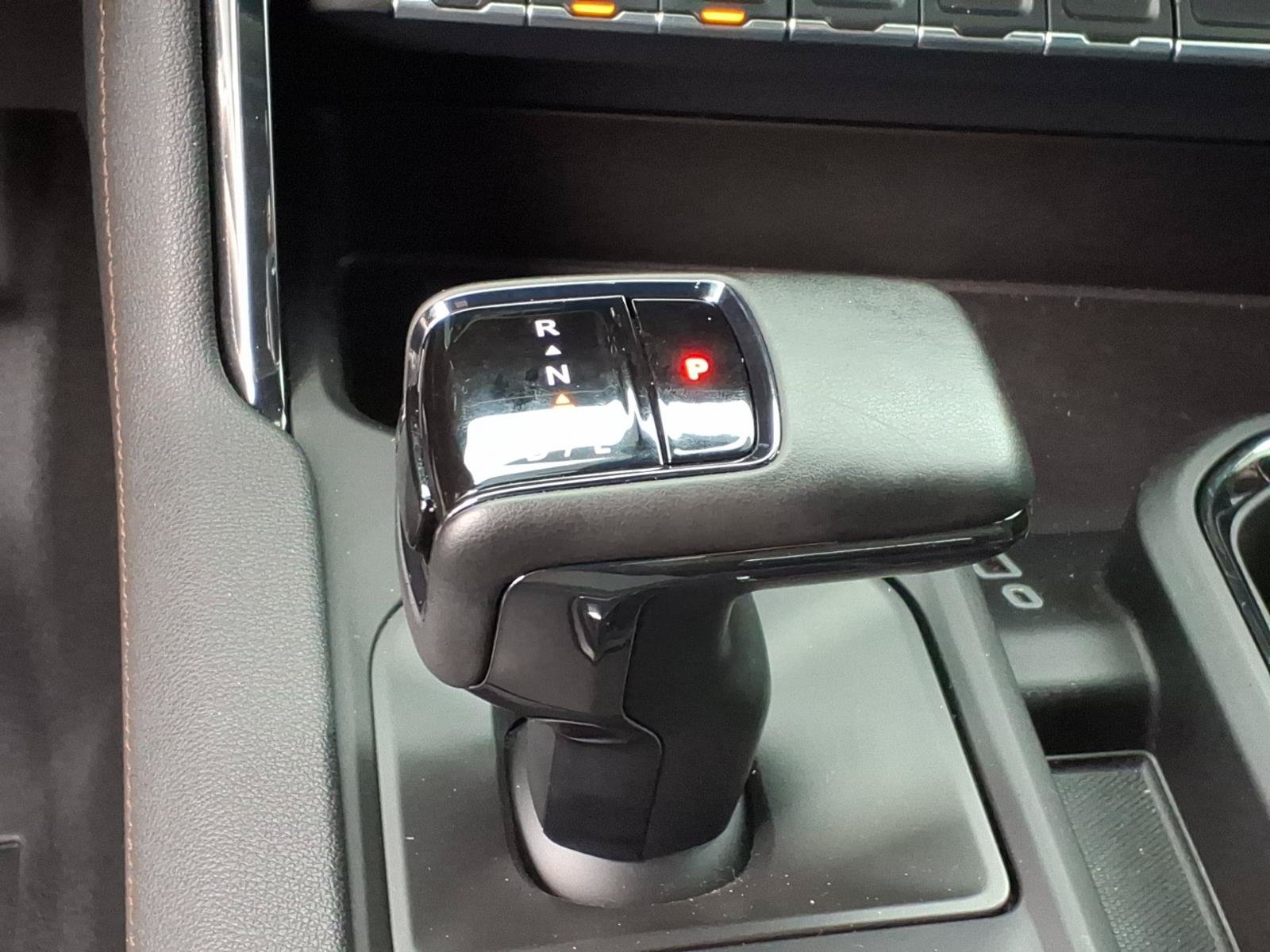 Used 2024 GMC Sierra 1500 AT4 w/ AT4 Premium Package AWD/4WD image 26